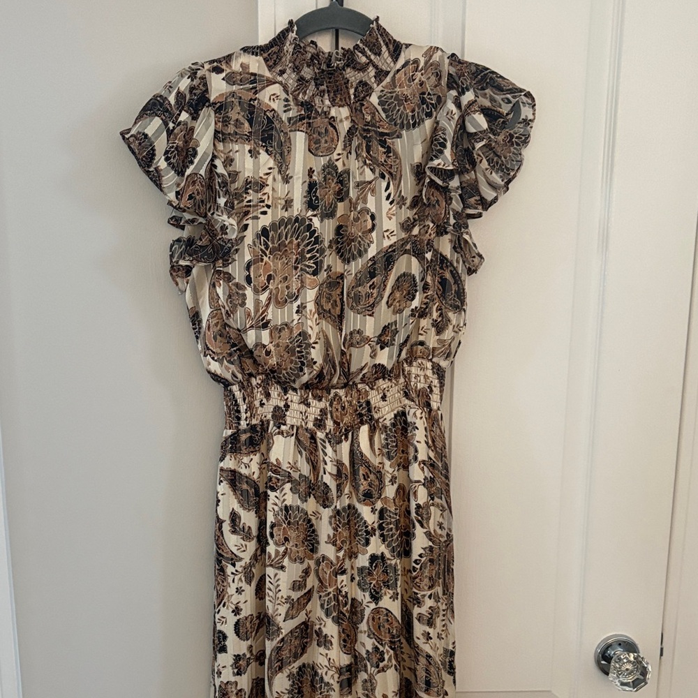 Elegant Paisley Print Dress